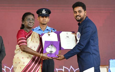 காத்திருப்பும், உழைப்பும் வெற்றிக்கான பார்முலா : தேசிய விருது பெற்ற எடிட்டர் கலைவாணன் பேட்டி