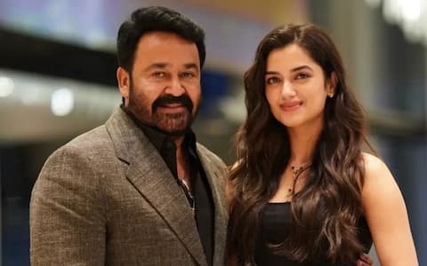 மோகன்லாலுடன் இணைந்து நடிப்பது ஒரு வரம்: பாக்யஸ்ரீ போர்ஸ் நெகிழ்ச்சி