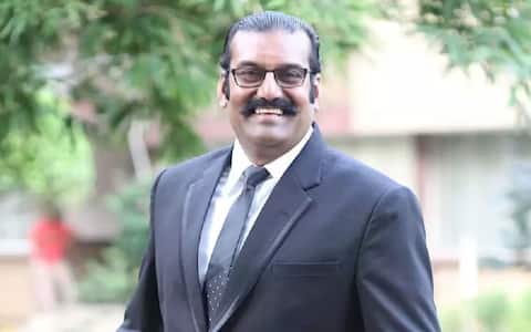 சென்னை வீட்டை விற்றது ஏன் : நெப்போலியன் சொன்ன புது காரணம்
