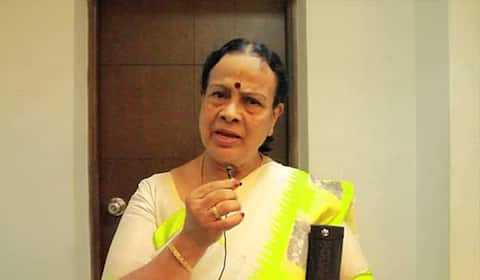 பழம்பெரும் நடிகை சிஐடி சகுந்தலா காலமானார்