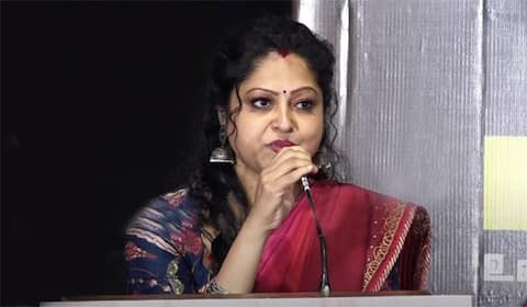 நிஜத்திலும், சினிமாவிலும் அம்மா ஆன மந்த்ரா