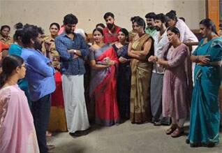 எதிர்நீச்சல் சீரியல் கடைசிநாள் புகைப்படங்கள் வைரல்