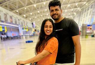 வெளிநாட்டு டூர் மாடர்ன் உடை : ஆளே மாறிப்போன ‛பிக்பாஸ் தாமரை