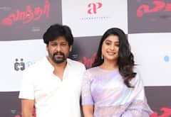 ஆட்டோ டிரைவர் இயக்கிய லாந்தர்