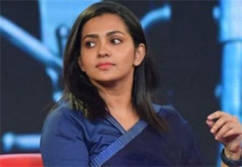 அந்த வார்த்தையை மட்டும் பயன்படுத்தாதீர்கள் : பார்வதிக்கு இயக்குநர்கள் வேண்டுகோள்