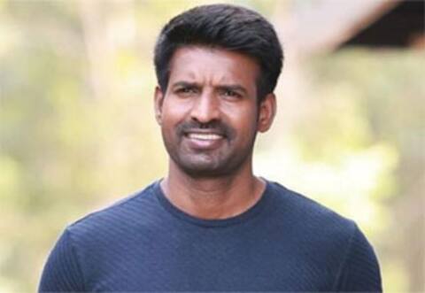 விலங்கு வெப் தொடர் இயக்குனர் உடன் இணையும் சூரி