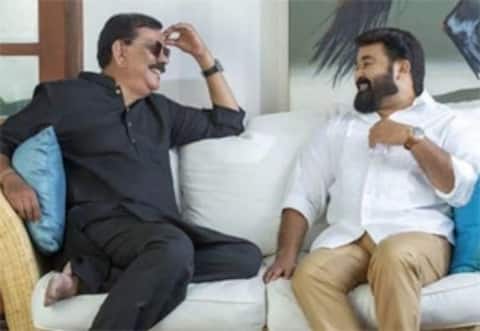 எப்போது அழைத்தாலும் ரெடி : பிரியதர்ஷனுக்கு மோகன்லால் கிரீன்  சிக்னல்