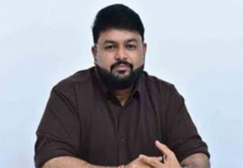 ரசிகர்களிடம் மன்னிப்பு கேட்ட தமன்