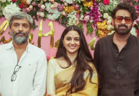 இன்ஸ்டா பிரபலத்தை பிரபாஸின் ஜோடியாக்கியது ஏன்? : இயக்குனர் விளக்கம்