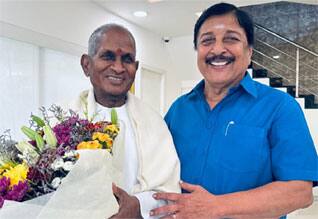 இளையராஜாவிற்கு தங்கச்சங்கிலி அணிவித்து வாழ்த்திய சிவகுமார்