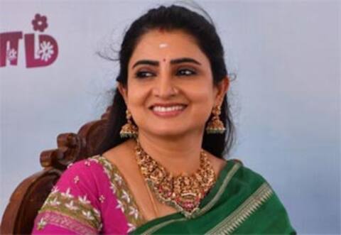 வித்தியாசம் இருந்தால் நிலைத்து நிற்கலாம்! சொல்கிறார் இல்லத்தரசிகளின் பிரியமான சுஜிதா