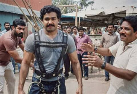 மாமனிதர் மோகன்லாலுடன் இணைந்து நடித்ததில் மகிழ்ச்சி : விஜய் சேதுபதி