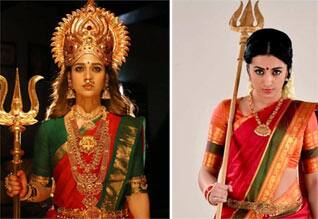 ஆடி வெள்ளி ரீமேக்கில் நயன்தாராவுக்கு பதில் திரிஷா