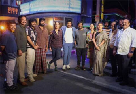 சிரஞ்சீவி - நயன்தாரா படக்குழுவை சந்தித்த விஜய் சேதுபதி படக்குழு