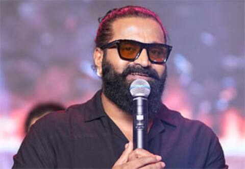 தெலுங்கு புரமோஷனில் கன்னடத்தில் பேசி விமர்சனங்களில் சிக்கிய ரிஷப் ஷெட்டி!