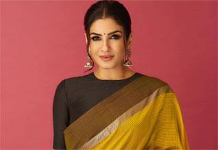 பிரதமர் மோடியின் அம்மா வேடத்தில் நடிக்கும் ரவீனா டாண்டன்