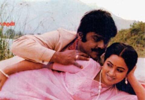 பிளாஷ்பேக் : விஜயகாந்துக்காக மாற்றப்பட்ட கதை