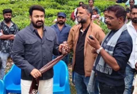 மகள் நடிக்கும் படப்பிடிப்பு தளத்திற்கு விசிட் அடித்த மோகன்லால் ; கெஸ்ட் ரோலில் நடிக்கிறாரா?