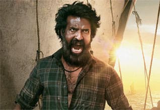 மண்டாடி  படத்தில்  படகு ரேஸ் வீரராக நடிக்கும் சூரி