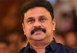 நடிகை பலாத்கார வழக்கில் நடிகர் திலீப் விடுதலை : மற்ற 6 பேர் குற்றவாளி என தீர்ப்பு