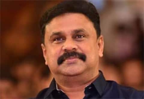 நடிகை பலாத்கார வழக்கில் நடிகர் திலீப் விடுதலை : மற்ற 6 பேர் குற்றவாளி என தீர்ப்பு