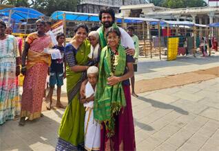 குடும்பத்துடன் திருச்செந்தூர் முருகன் கோவிலில் சாமி தரிசனம் செய்த சிவகார்த்திகேயன்