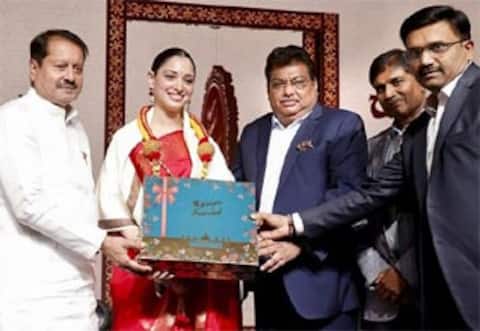 கர்நாடக அரசு சோப்பு விளம்பரத்தில் தமன்னா: வலுக்கும் எதிர்ப்பு