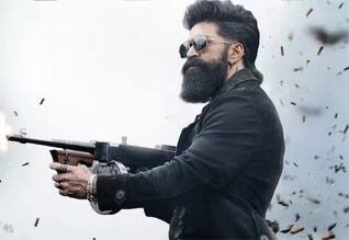 பான் இந்தியா படங்களை தள்ளி வைப்பது சரியா?