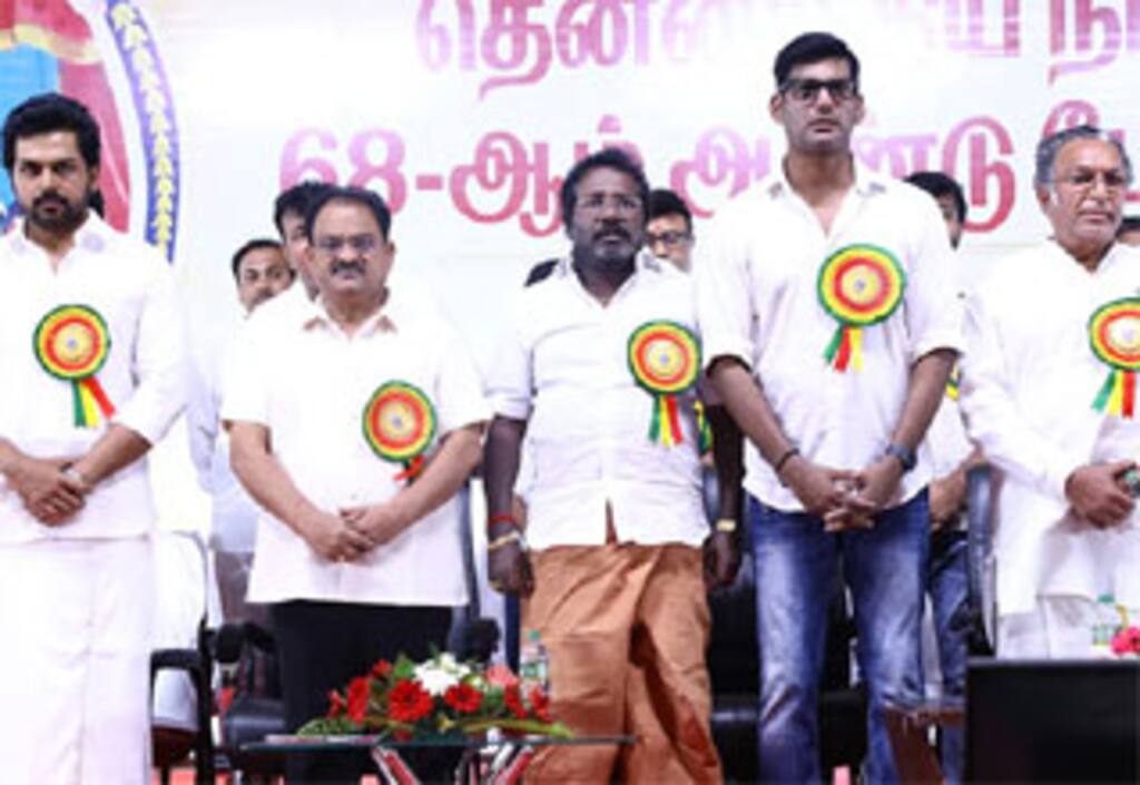 நடிகர் சங்க நிர்வாகிகள் பதவி நீட்டிப்புக்கு பதிவாளர் ஒப்புதல்: நீதிமன்றத்தில் தகவல்