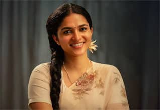 பிஸியான நடிகையாக கயாடு லோஹர்