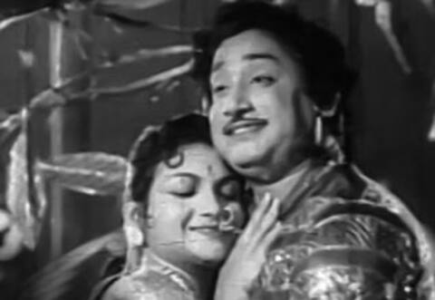 பிளாஷ்பேக் : திரைக்கதை சொதப்பலால் தோல்வி அடைந்த சிவாஜி படம்