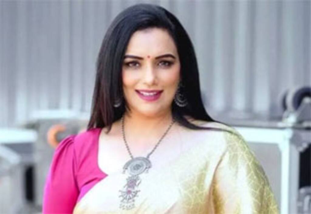 நீக்கப்பட்ட பெண்ணுக்கு மீண்டும் வேலை ; நடிகர் சங்க நிர்வாகி மீது ஸ்வேதா மேனன் அதிரடி நடவடிக்கை