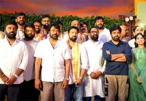 அண்ணன் சிரஞ்சீவி படத்தைத் துவக்கி வைத்த தம்பி பவன் கல்யாண்
