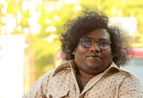 சந்தானம், சூரி பாணிக்கு மாறும் யோகிபாபு