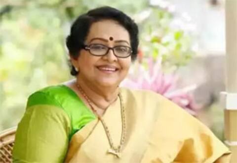 நடிகர் சங்கத்தின் ஒற்றுமைக்காக மம்முட்டி, மோகன்லால் தலையிட வேண்டும் ; பிரித்விராஜ் அம்மா கோரிக்கை