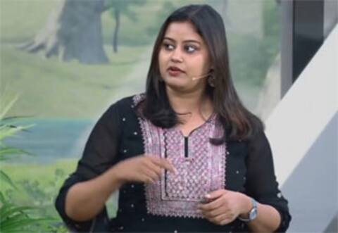 போலீஸ் ஸ்டேஷனில் எங்களை மிரட்டி எழுதி வாங்கினார்கள் : திரிஷ்யம் நடிகை குற்றச்சாட்டு.