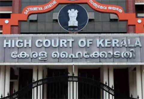 நடிகை கடத்தல் வழக்கு : மெமரி கார்டு விசாரணையில் இருந்து விலகிய நீதிபதி