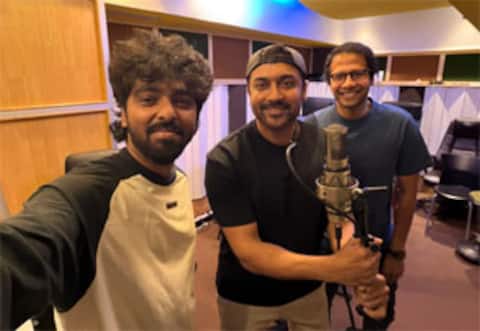 ஏக் தோ தீன் பாடலுக்கு பிறகு மீண்டும் ஜி.வி.பிரகாஷ் குமார் இசையில் பின்னணி பாடிய சூர்யா!