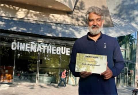 ராஜமவுலி பெயரில் ஒரு நிரந்தர இருக்கை ஒதுக்கிய பாரிஸ் திரையரங்கம்