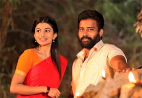 மூன்றாவது முறையாக ஜோடி சேரும் தினேஷ், கயல் ஆனந்தி!
