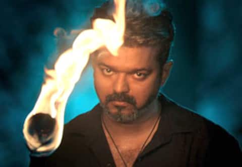 ஜனநாயகன் படத்திற்கு எதிராக வழக்கு : பதிலளிக்கும்படி தணிக்கை வாரியத்திற்கு உத்தரவு