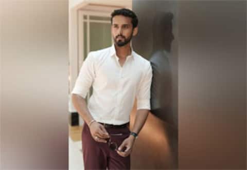 அவரவர் வாழ்வின் அனுபவங்களே அறிவுரைகள்! நடிகர், தயாரிப்பாளர் நிகில் நம்பிக்கை