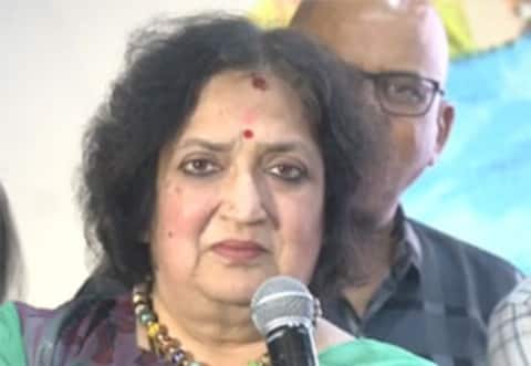 அந்த நிகழ்வு நடக்கும்போது ரஜினி நிச்சயம் ஒரு கோடி தருவார் : லதா ரஜினிகாந்த்