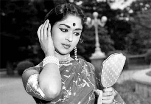 பிளாஷ்பேக்: 100வது நாளில் தயாரிப்பாளரை வித்தியாசமாக மகிழ்ச்சிப்படுத்திய சரோஜாதேவி