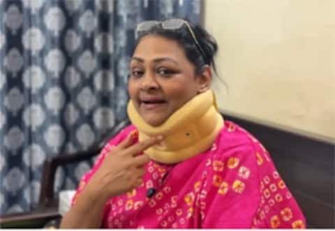 செல்போனை அதிகம் பயன்படுத்தியதால் கழுத்து அறுவை சிகிச்சை செய்து கொண்ட நடிகை ஷகீலா
