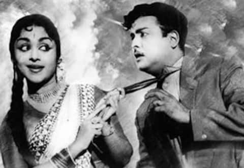 பிளாஷ்பேக் : தலைப்பிற்கு சம்பந்தமில்லாத படம்