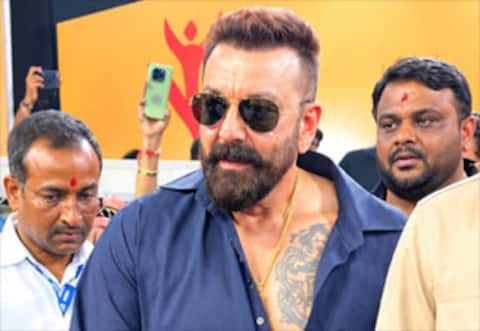 மராத்தி தெரிந்திருந்தும் சஞ்சய் தத் வேண்டுமென்றே பேசாமல் தவிர்த்தாரா ? : வெளிச்சம் போட்ட பழைய வீடியோ