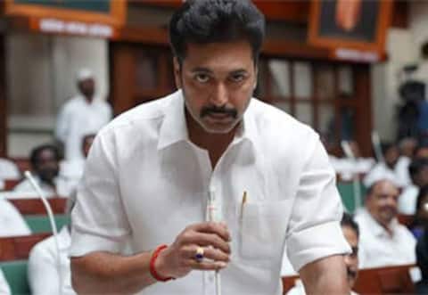 சென்சார் சிக்கலில் கராத்தே பாபு