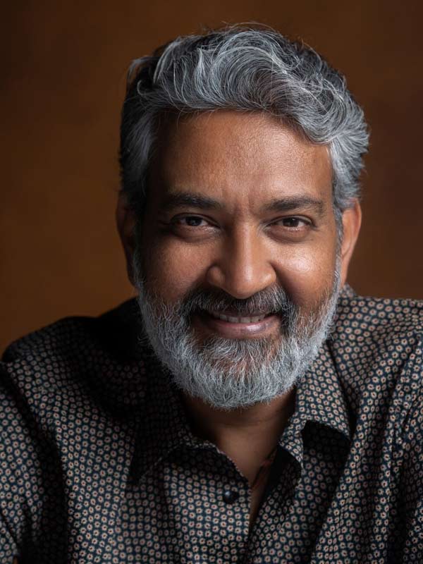 பாகுபலி 2 - ஹாலிவுட் படங்களிலிருந்து காப்பியடித்த ராஜமவுலி?