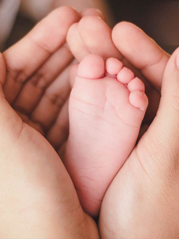 நயன்-விக்கி குழந்தைப்பேறு; சமூக ஊடகங்களில் காரசாரம்!